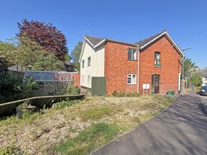 Photo 1- click for photo gallery